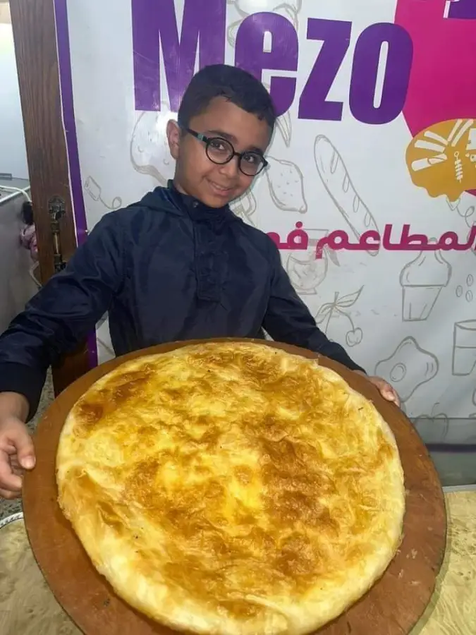 2. فطيرة مشلتت وسط