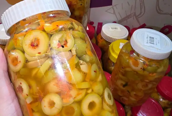 3. مخلل زيتون اخضر شرايح