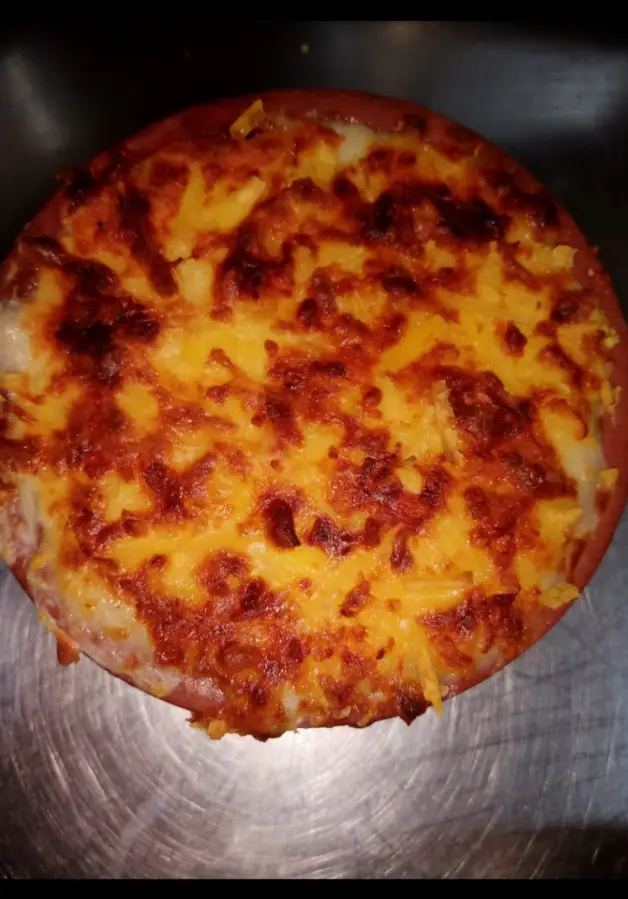 29. مكرونة بشاميل بسطرمة وش جبن