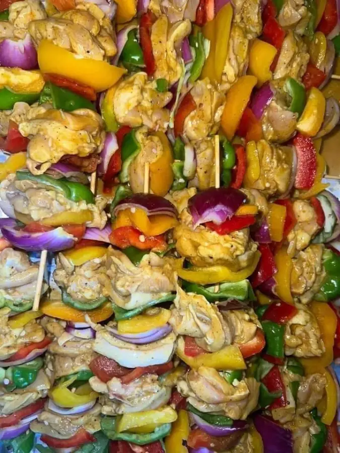 52. شيش طاووق 4 سيخ كبار