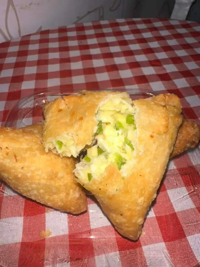 48. سمبوسك ميكس جبن نص ك