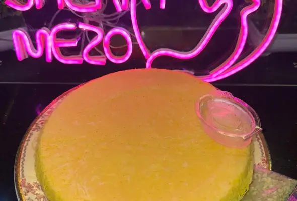 13. قرص كنافة بالقشطة السوري بالسمن والشربات والفسدق