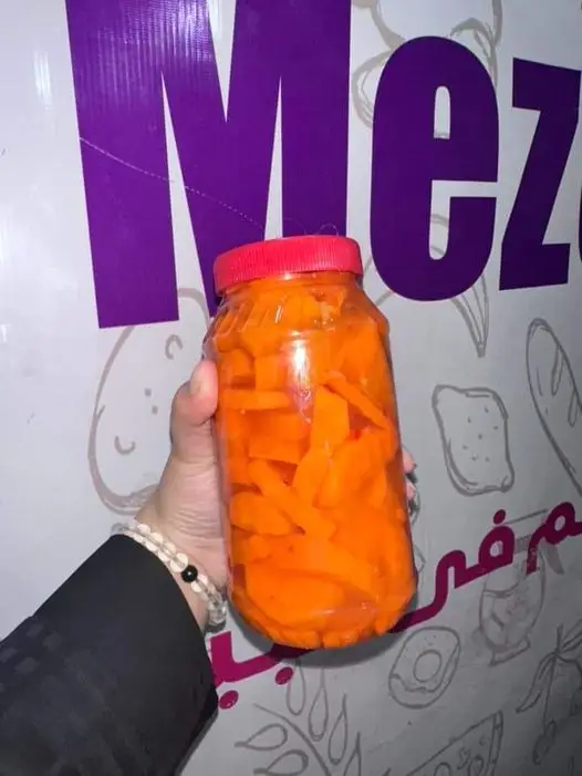 22. مخلل جزر نص كيلو