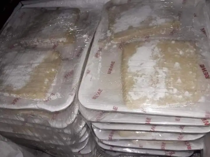 3. عجين باف باستري نص ك