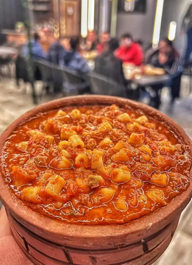 8. مبكبكة سادة