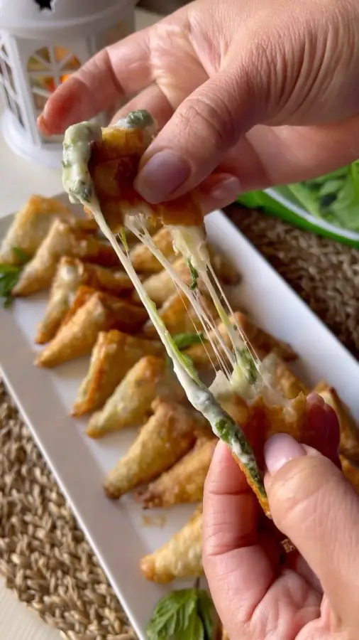 24. سمبوسك جبنة