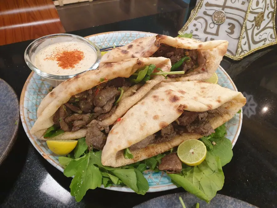 6. ساندوتش كبدة مشويه ردة