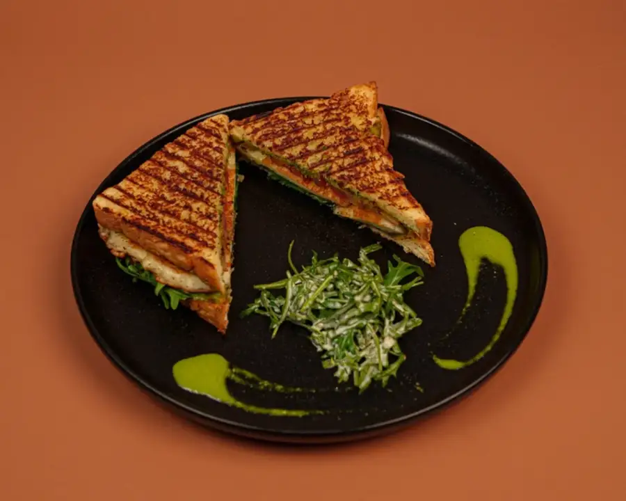 تروبيك هالومى